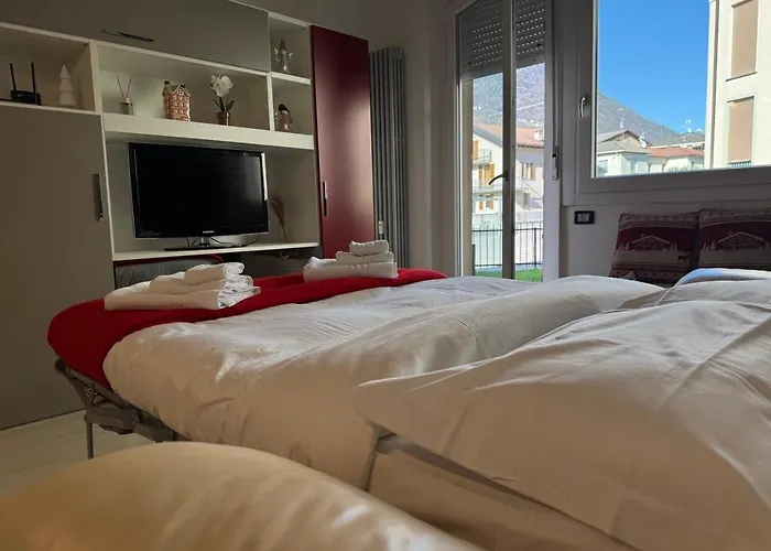 Апартаменты Nido Alpino - Casetta Con Giardino, Vista Montagne Тирано